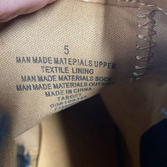 Universal Thread Black Block Heel Ankle Bootie Size 5 - Picture 7 of 7